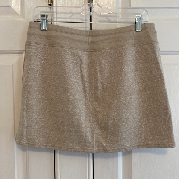 Athleta beige, soft, drawstring skirt size Medium, great condition, worn once. - Picture 5 of 6